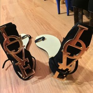 LOVE gladiator sandals black velvet sz 8 HTF gold